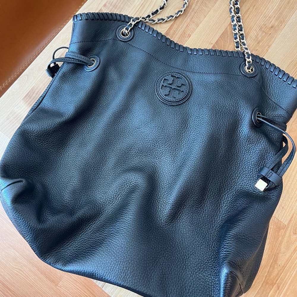 Tory Burch Black Leather Purse